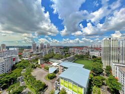 Blk 212 Jurong East Street 21 (Jurong East), HDB 5 Rooms #585097231